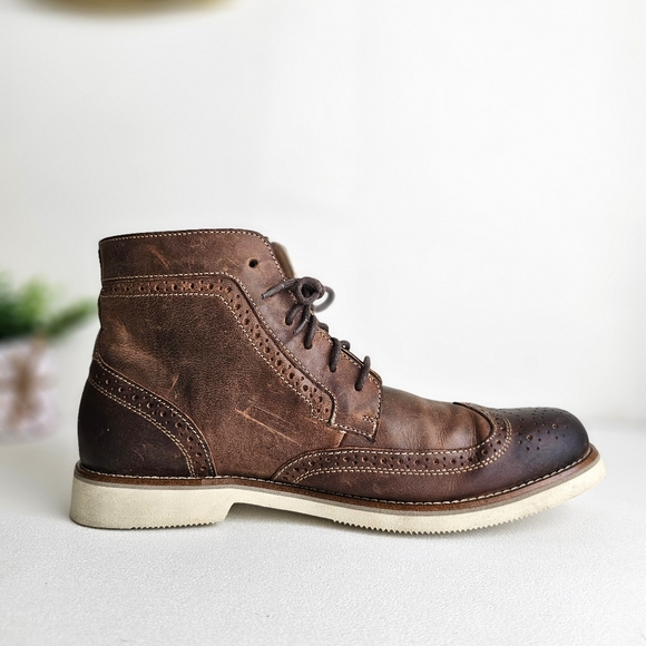 G.H. Bass & Co. Bobby Leather Boots - Men’s Size 10.5M – Brown Wingtip Style